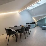 App 302 Palazzo Cavour *