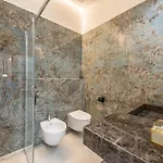 App 302 Palazzo Cavour *