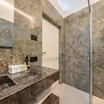 App 302 Palazzo Cavour 볼차노
