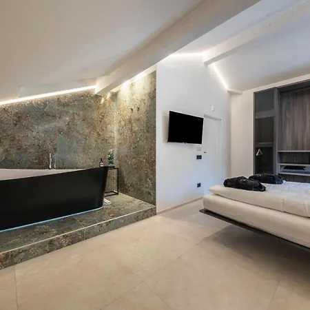 App 302 Palazzo Cavour Bolzano