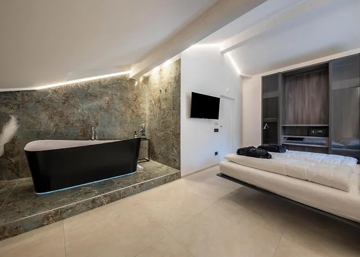 App 302 Palazzo Cavour Bolzano